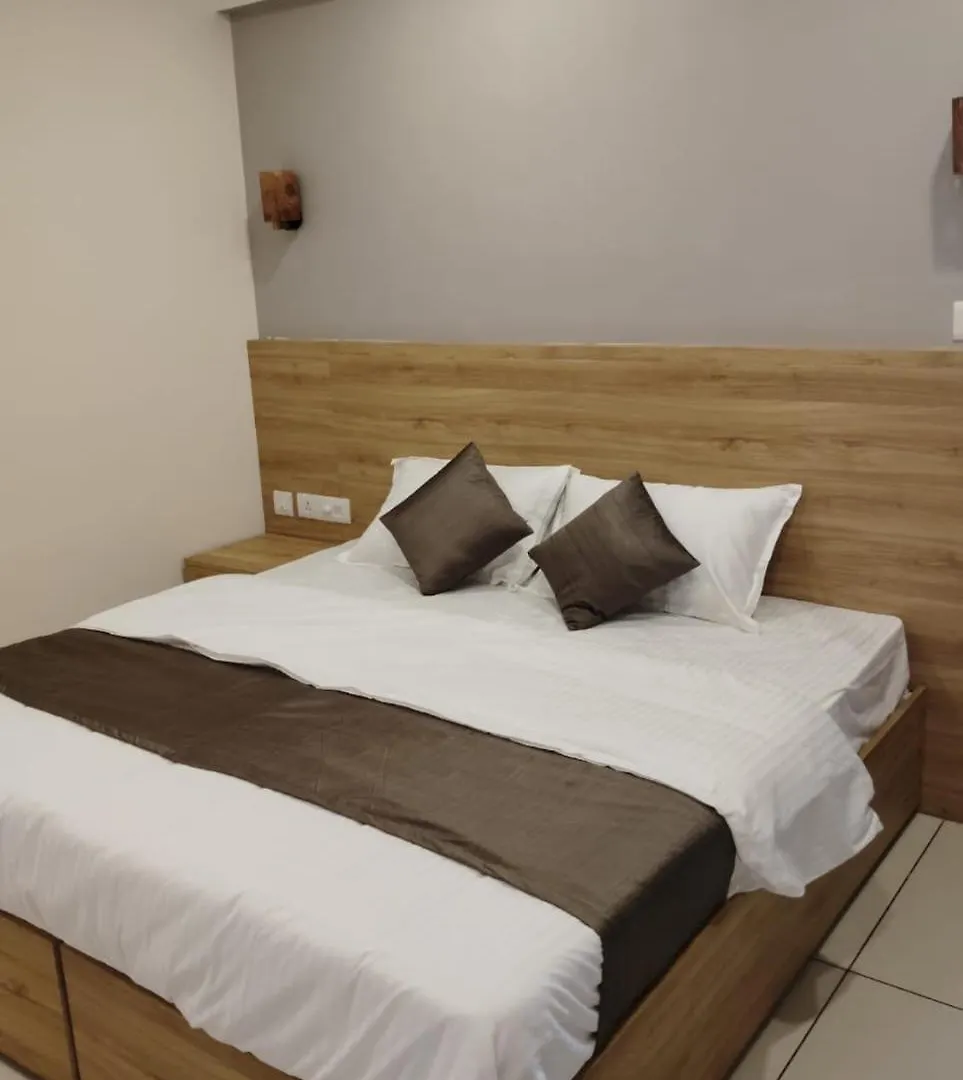 ***  Grand Unx Hotel Kannur India