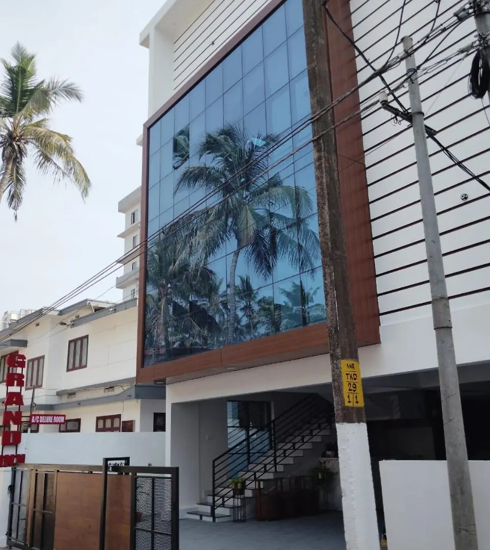 Grand Unx Hotel Kannur 3*,  India