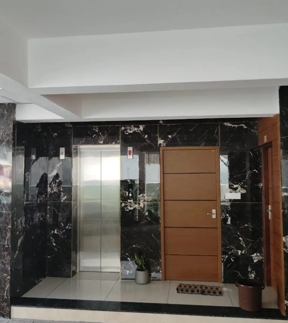 Grand Unx Hotel Kannur