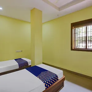 Oyo Spot On 81130 Manorama Residency *** Kannur